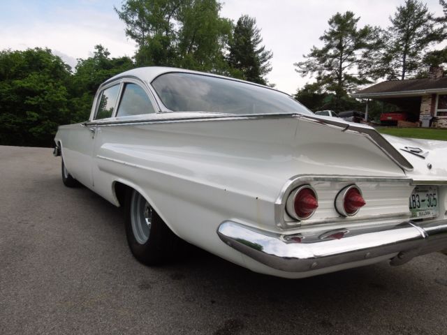 1960 White Chevrolet Bel Air/150/210 Coupe