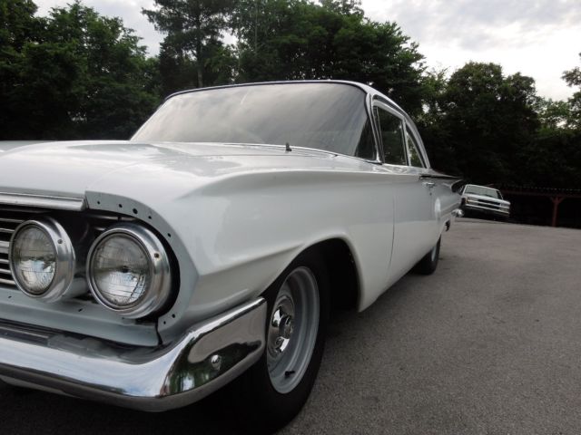 1960 White Chevrolet Bel Air/150/210 Coupe
