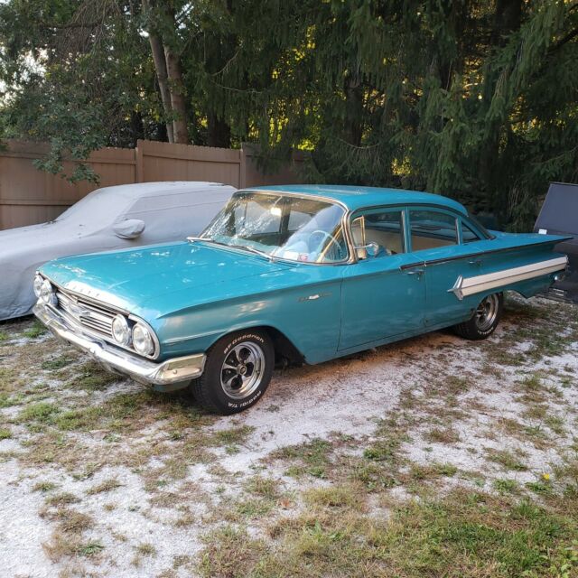 1960 Blue Chevrolet Bel Air/150/210 Sedan