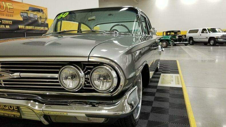 1960 Gray Chevrolet Biscayne