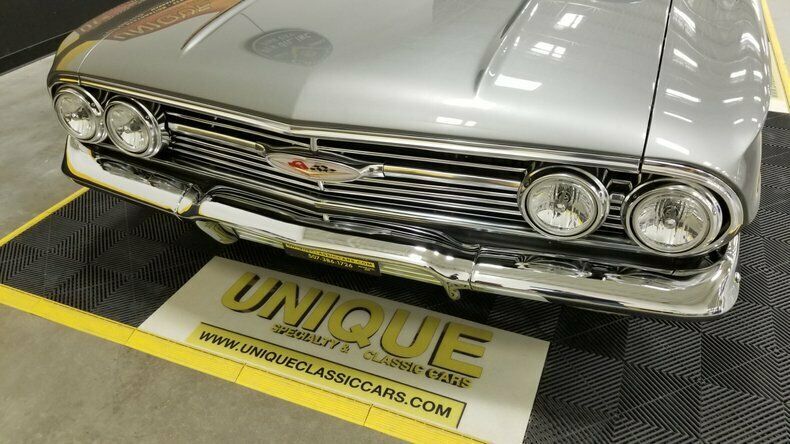 1960 Gray Chevrolet Biscayne