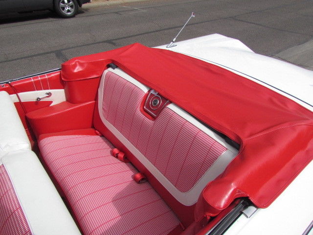 1960 White Chevrolet Impala Convertible