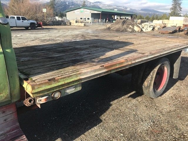 1960 Chevrolet Viking 50 LCF Flatbed Truck