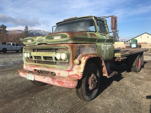 1960 Chevrolet Viking 50 LCF Flatbed Truck