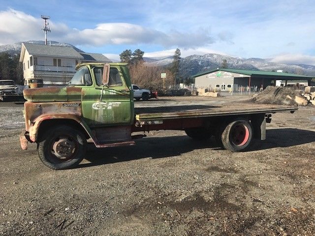 1960 Chevrolet Viking 50 LCF Flatbed Truck