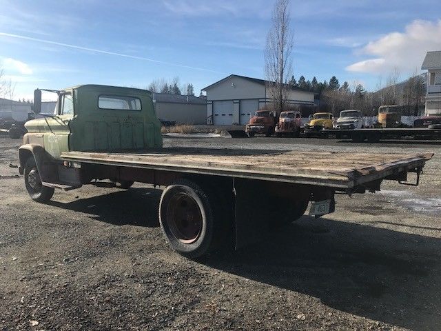 1960 Chevrolet Viking 50 LCF Flatbed Truck
