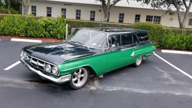 1960 Green Chevrolet Impala Wagon
