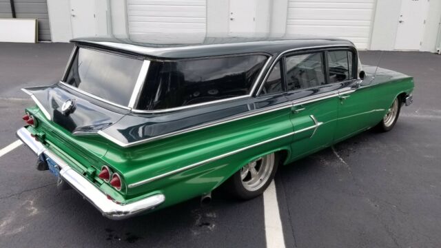 1960 Green Chevrolet Impala Wagon