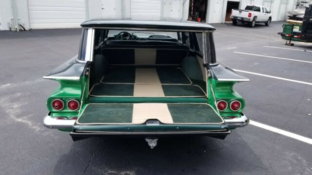 1960 Green Chevrolet Impala Wagon