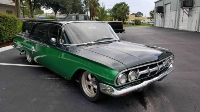 1960 Green Chevrolet Impala Wagon