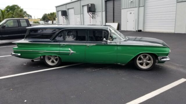 1960 Green Chevrolet Impala Wagon