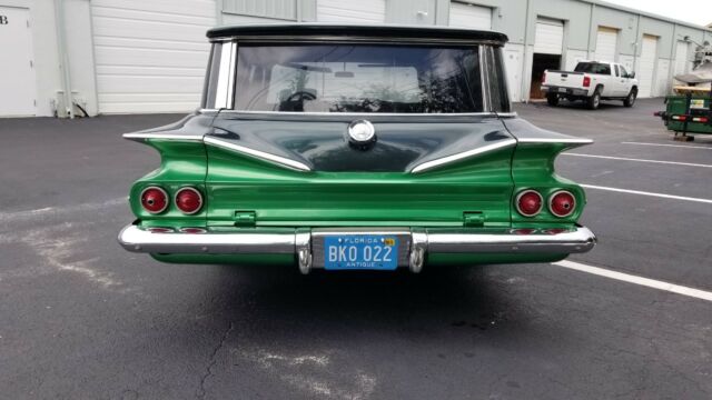 1960 Green Chevrolet Impala Wagon