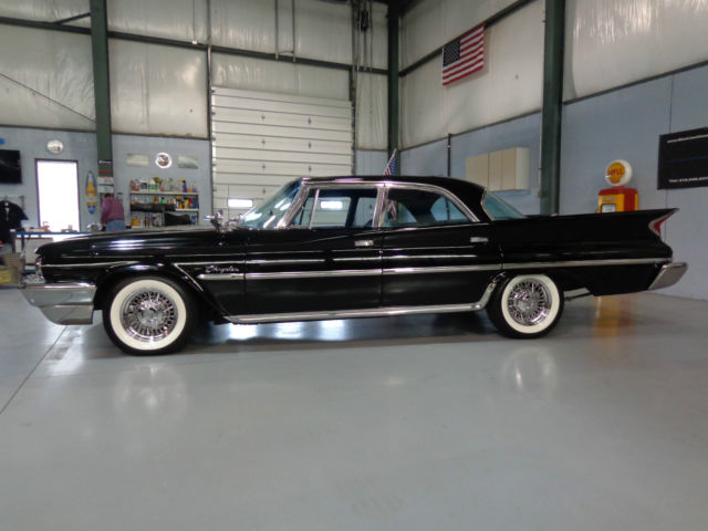 1960 Black Chrysler Windsor Sedan