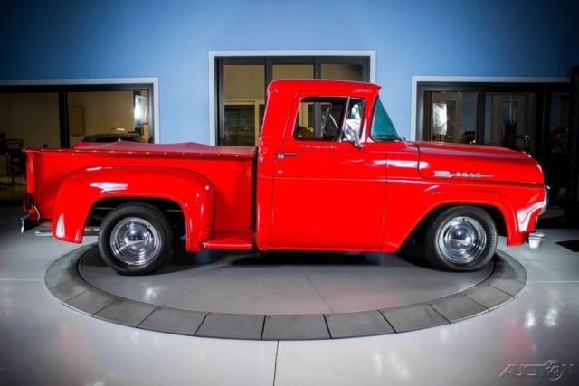 1960 Red Ford F-100