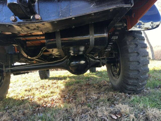 1960 Orange/black Dodge Power Wagon pick up
