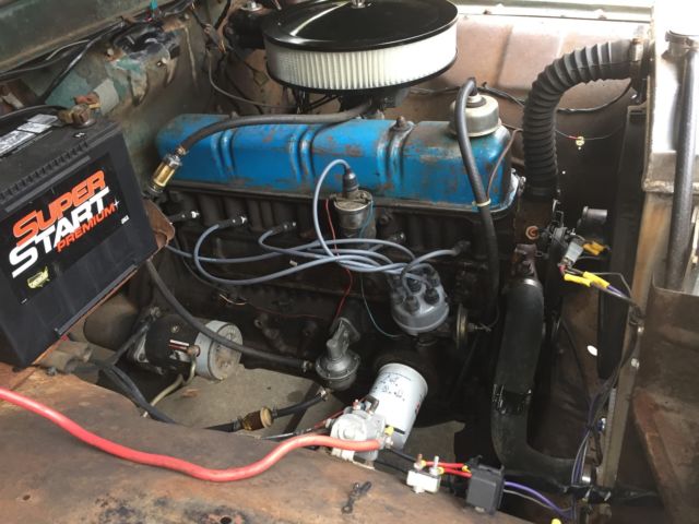 1960 Green Ford F-100 Standard Cab Pickup