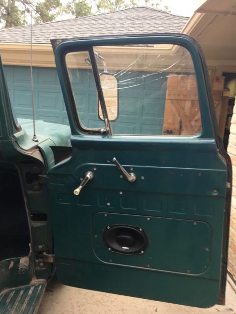 1960 Green Ford F-100 Standard Cab Pickup