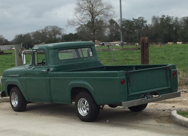 1960 Green Ford F-100 Standard Cab Pickup