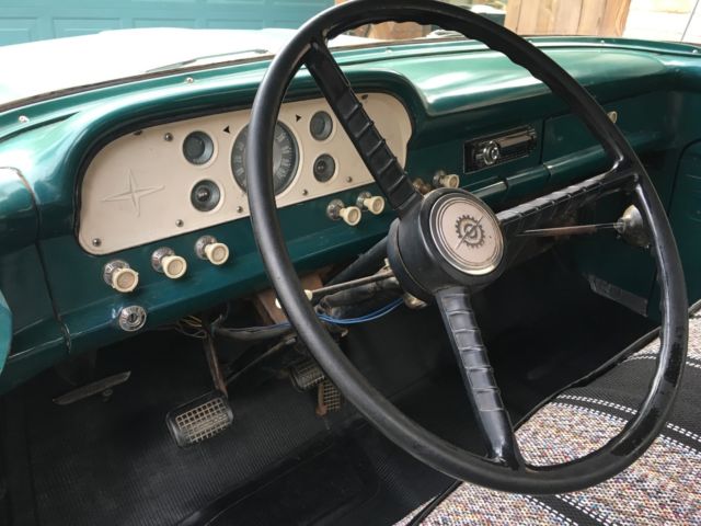 1960 Green Ford F-100 Standard Cab Pickup