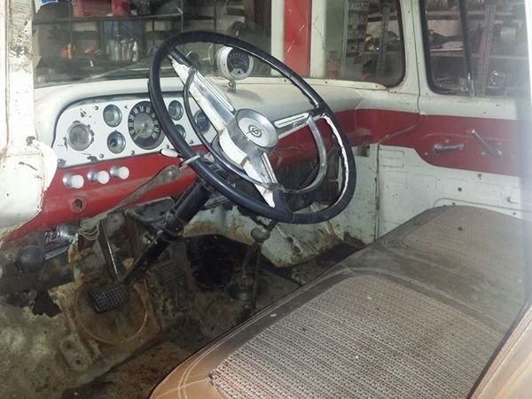 1960 Green Ford F-100 Fleetside