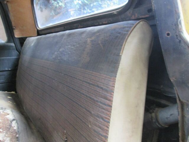 1960 Yellow Ford F-100 Standard Cab Pickup