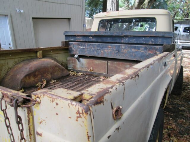 1960 Yellow Ford F-100 Standard Cab Pickup