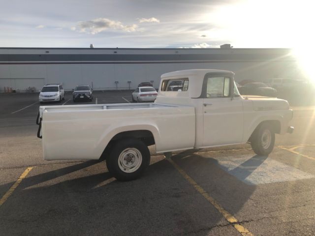 1960 White Ford F-100