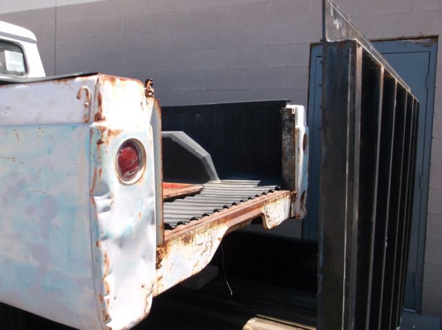 1960 Gray Ford F-100 PICKUP