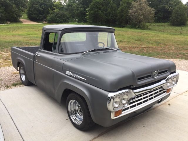 1960 Gray Ford F-100