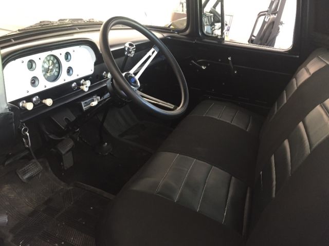 1960 Gray Ford F-100