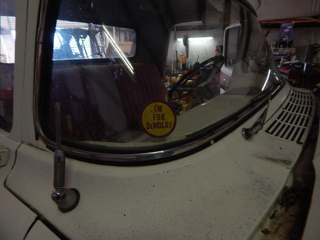 1960 Tan Ford F-100 Standard Cab Pickup