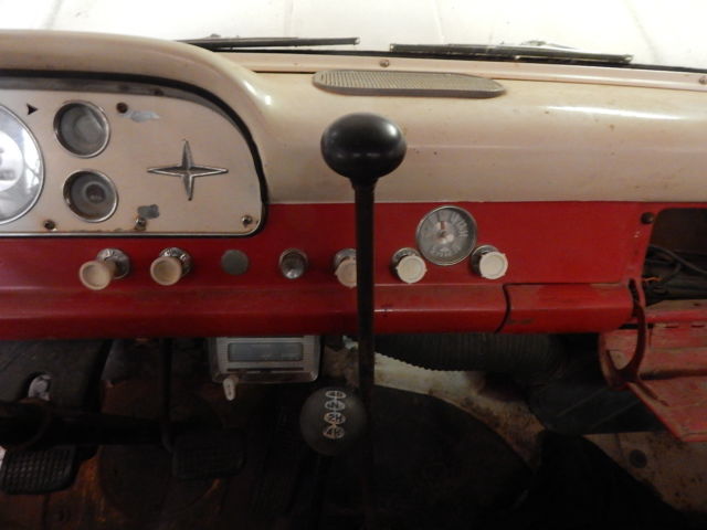 1960 Tan Ford F-100 Standard Cab Pickup