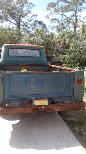 1960 Ford F-100 Long bed pickup truck