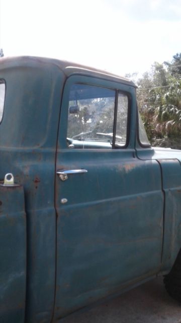 1960 Ford F-100 Long bed pickup truck