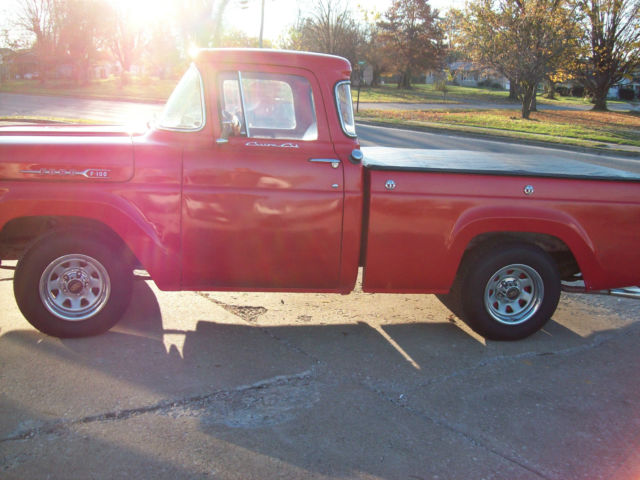 1960 Ford F-100