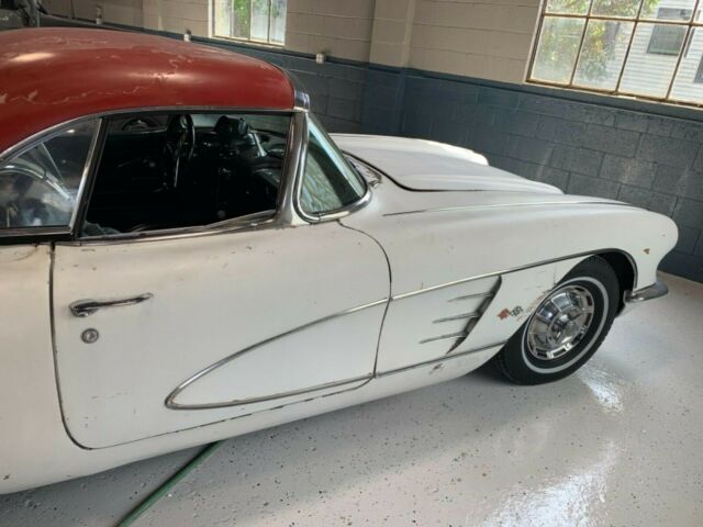 1960 Chevrolet Corvette Convertible