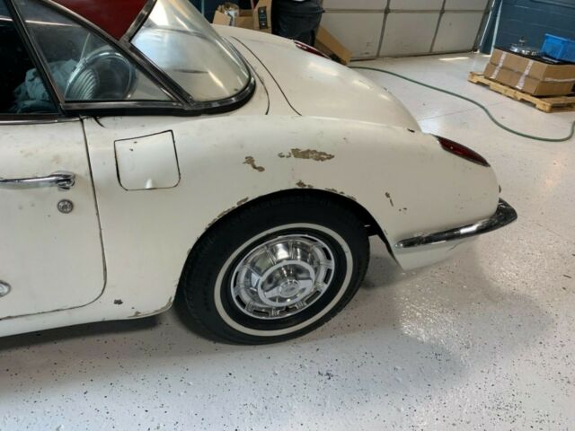 1960 Chevrolet Corvette Convertible