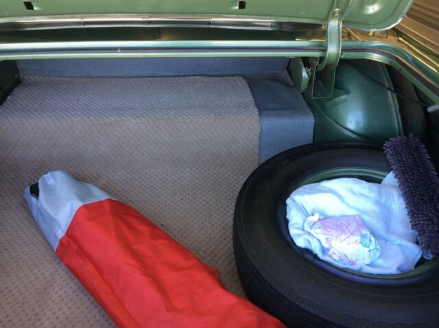 1960 Cascade Green top, Jade Green bottom Chevrolet Impala 4 Dr Hardtop