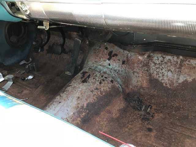 1960 White Chevrolet Impala Coupe