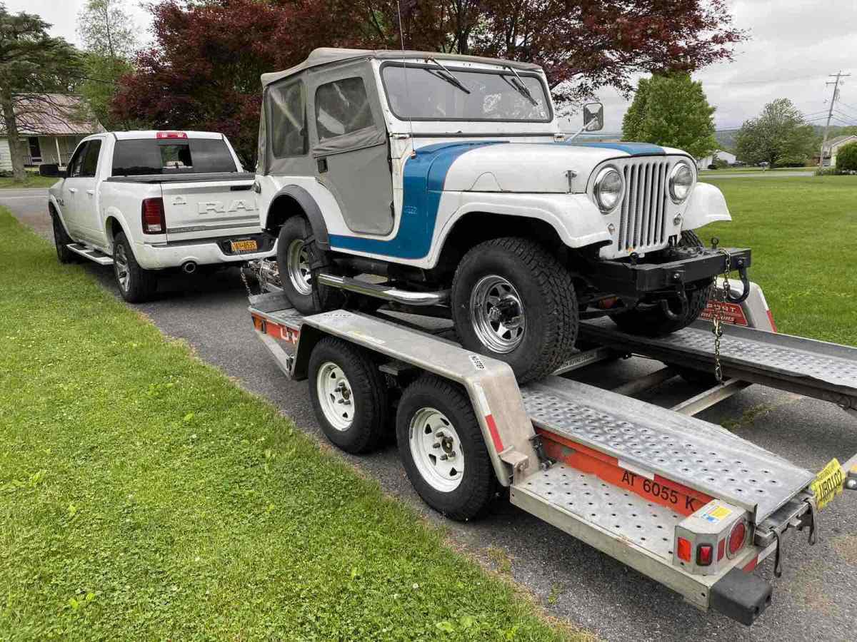 1960 White Jeep CJ-5 SUV