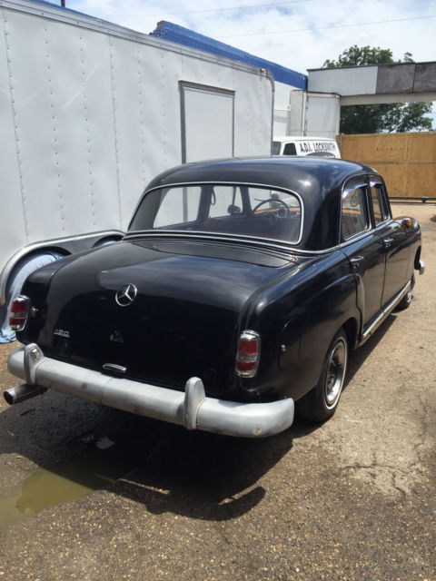 1960 Black Mercedes-Benz E-Class Sedan