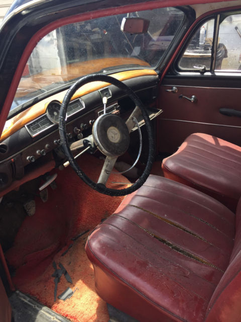 1960 Black Mercedes-Benz E-Class Sedan