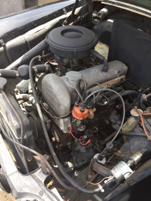 1960 Black Mercedes-Benz E-Class Sedan