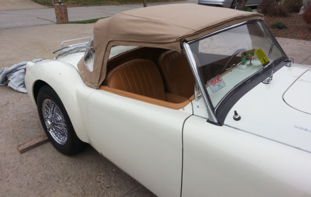 1960 White MG MGA Convertible