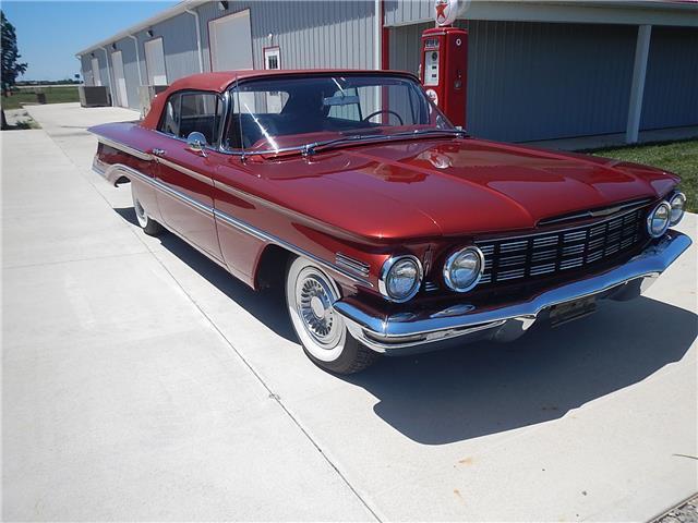 1960 MAROON Oldsmobile Ninety-Eight --