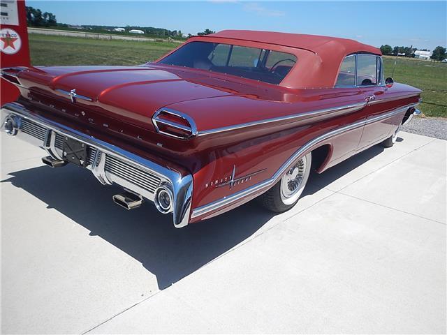 1960 MAROON Oldsmobile Ninety-Eight --