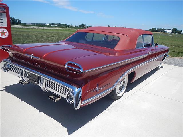 1960 MAROON Oldsmobile Ninety-Eight --