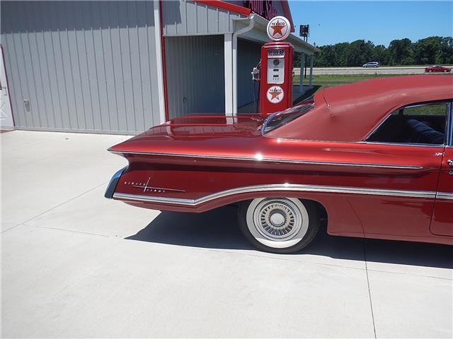 1960 MAROON Oldsmobile Ninety-Eight --