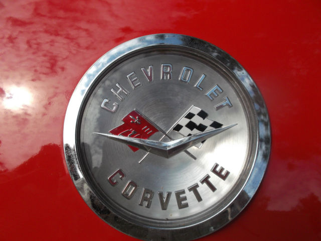1960 Red/White Chevrolet Corvette Convertible