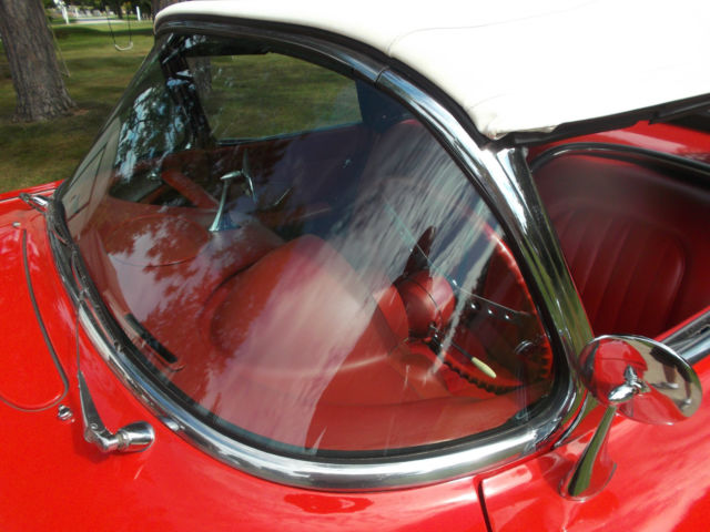 1960 Red/White Chevrolet Corvette Convertible